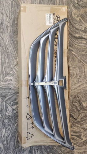 جلو پنجره جنسیس